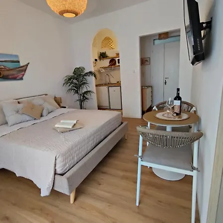 Cindy House Piccola Casa Al Mare شقة *
